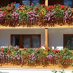 Отель Bergkristall