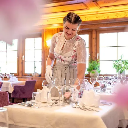 Bergkristall 4* سيلبيرتال