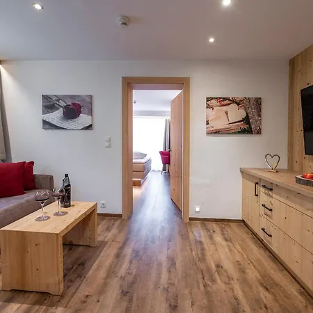 Bergkristall Hotel 4*