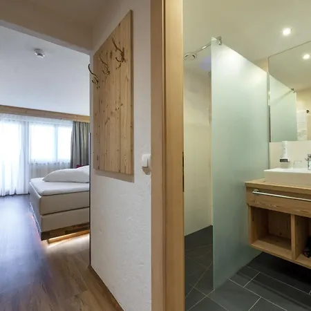 Bergkristall 4* سيلبيرتال