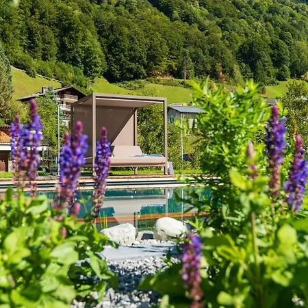 Hotel Bergkristall 4*