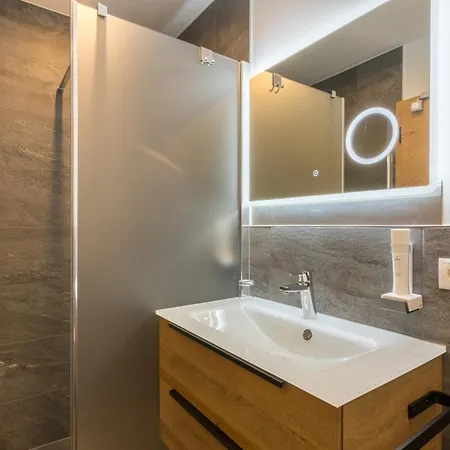 Bergkristall 4*