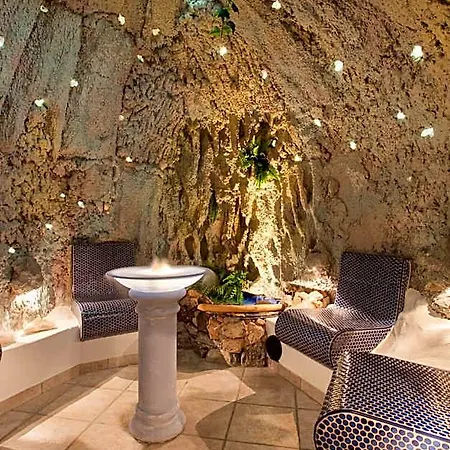 Bergkristall מלון