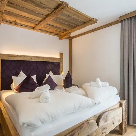 Bergkristall 4*
